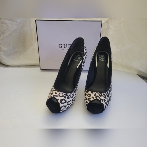 Guess Women's Honorayly Calf Hair Slip on Dress Heels Black Size 8,5 Never worn - Picture 10 of 16